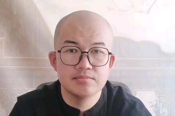 2025年属兔运势详解财运事业感情全面解析_1739579572