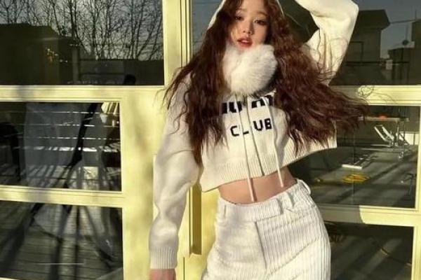 五行穿衣每日搭配2025年4月13日