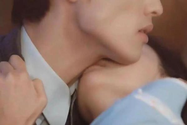 双子男爱你就想亲你抱你(双子男忍不住亲你) 双子男爱你就想亲你抱你(双子男忍不住亲你)