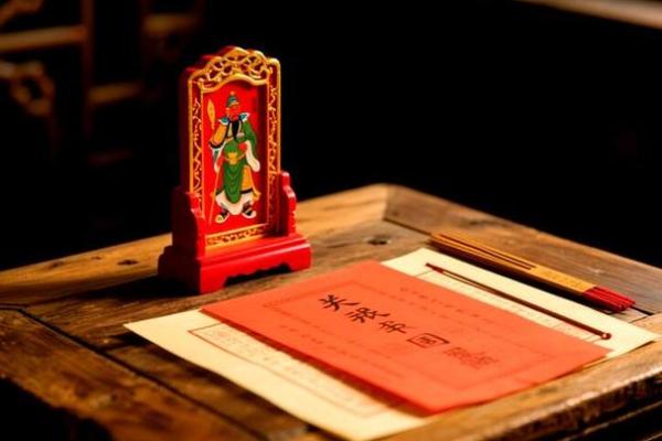 解关帝灵签第九十签解签 解关帝灵签第九十签解签