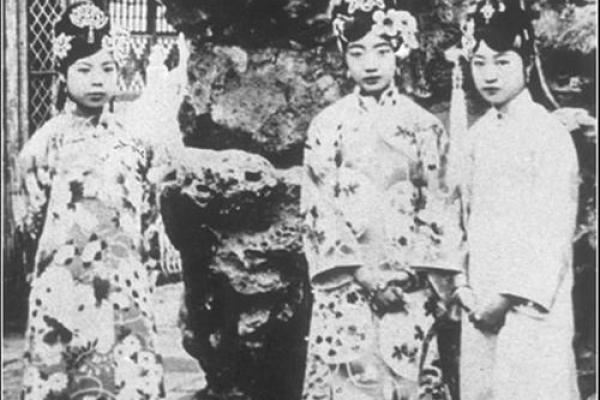 1931年末代皇妃要和溥仪离婚,原因只有八字:同居九年,未得一幸 1931年末代皇妃要和溥仪离婚,原因只有八字:同居九年,未得一幸