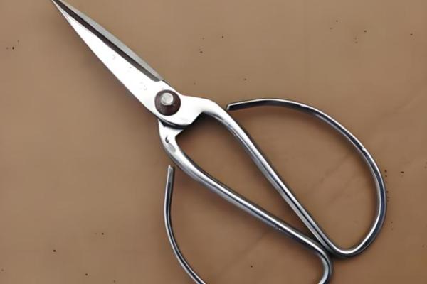 住宅风水化煞的工具有哪些? 住宅风水化煞的工具有哪些?