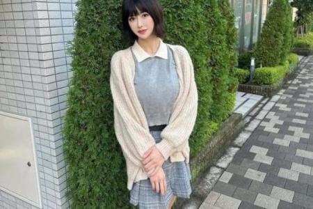 喜欢小胸女孩的星座男孩