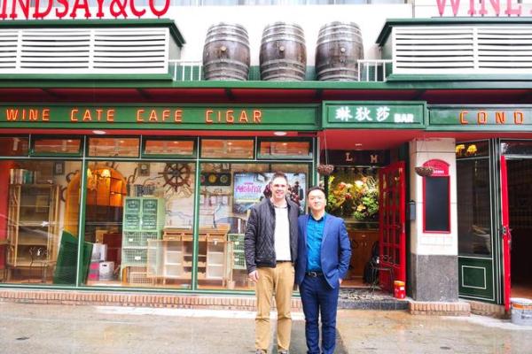 杨文:八字定对象方位,也许你的另一半就在某个角落等者你 杨文:八字定对象方位,也许你的另一半就在某个角落等者你