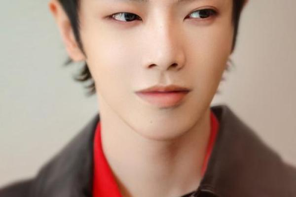 华晨宇是什么星座? 华晨宇是什么星座?