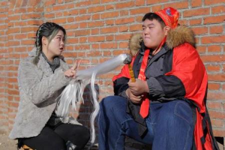 两个人一起算命给几分钱