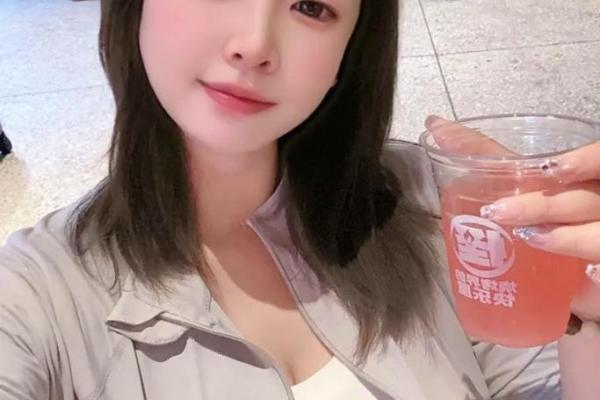 哪个星座喜欢微胖女生