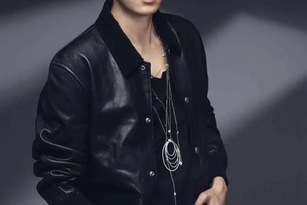 哪个星座适合李易峰谈恋爱 哪个星座适合李易峰谈恋爱