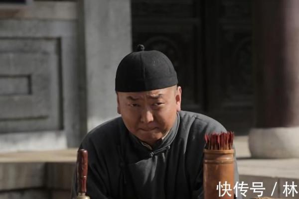 汕头一景区有多个算命摊?工作人员:他们按书来说,不准也没办法 汕头一景区有多个算命摊?工作人员:他们按书来说,不准也没办法