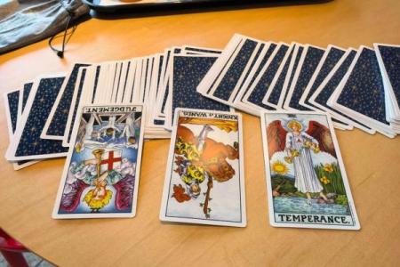 塔罗牌测试：未来三个月，你心中所想能成真吗？