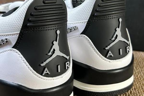 十二星座穿什么aj最合适 十二星座穿什么aj最合适