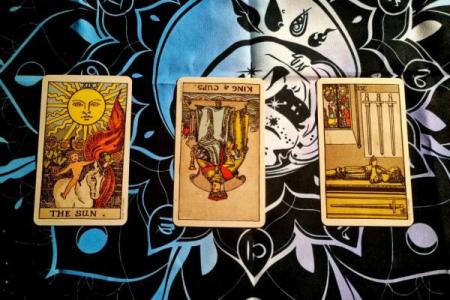 塔罗测试：下个月是你命运的转折点吗？