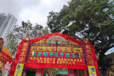 见了“黄大仙”，这事不一般，农民很为难