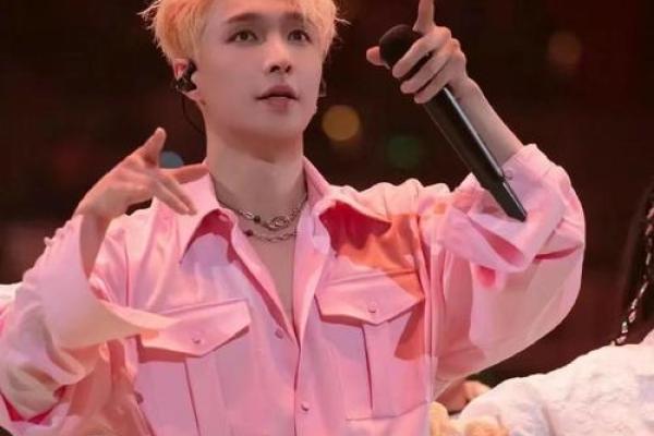 张艺兴什么星座和什么星座相配 张艺兴什么星座和什么星座相配