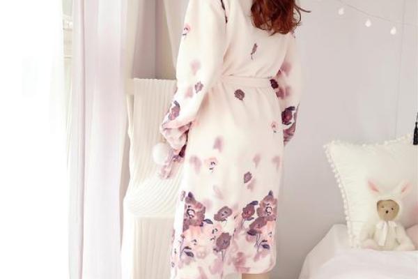 十二星座适合什么浴衣颜色