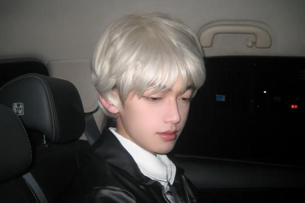 脸上长白毛的算命说法 脸上有白毛的人能算命吗 脸上长白毛的算命说法 脸上有白毛的人能算命吗