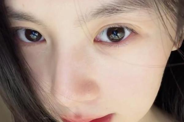 素颜比化妆好看的星座女  不打扮也漂亮的星座女