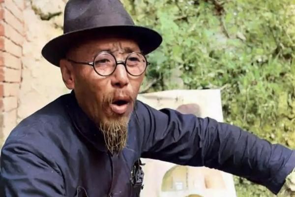 算命之前算命先生请的神